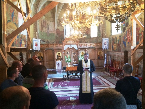 Прощу до Унівської Лаври для поранених військових влаштували капелани УГКЦ.(ФОТО) Прощу до Унівської Лаври для поранених військових влаштували капелани УГКЦ.(ФОТО)